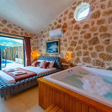 Outstanding With Private Pool And Jacuzzi In Kas, Antalya Apartment