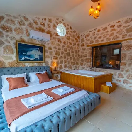 Apartament Outstanding With Private Pool And Jacuzzi In Kas, Antalya *